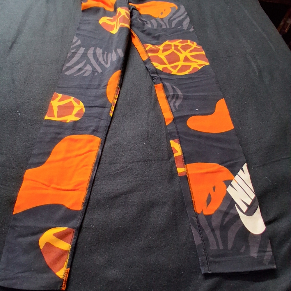 Nike Black and Orange Patterned Leggings